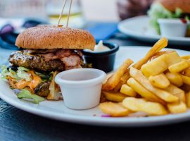 robin-stickel-82145-unsplash