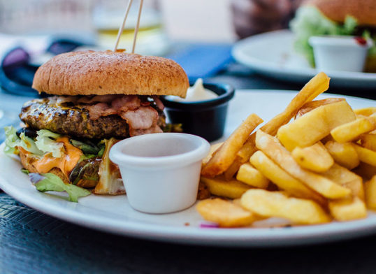 robin-stickel-82145-unsplash